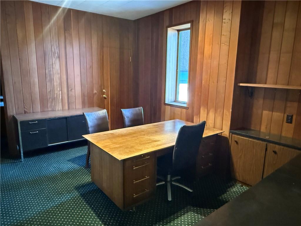 1525 Freeport Road Natrona Heights, PA 15065 - Photo 8 of 25