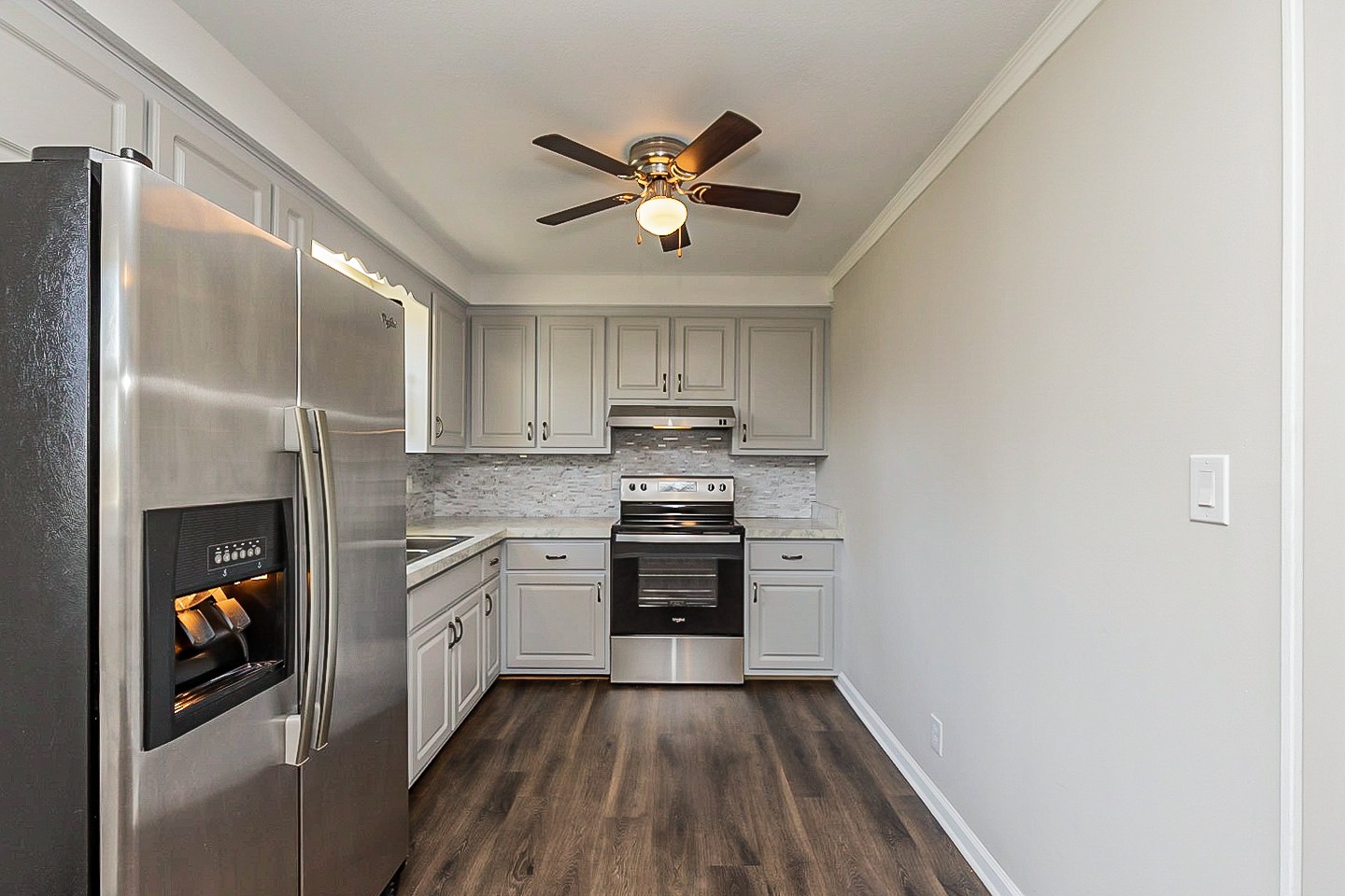 404 Jordan Road Clarksville, TN 37042 - Photo 4 of 22 Gallery Image 4