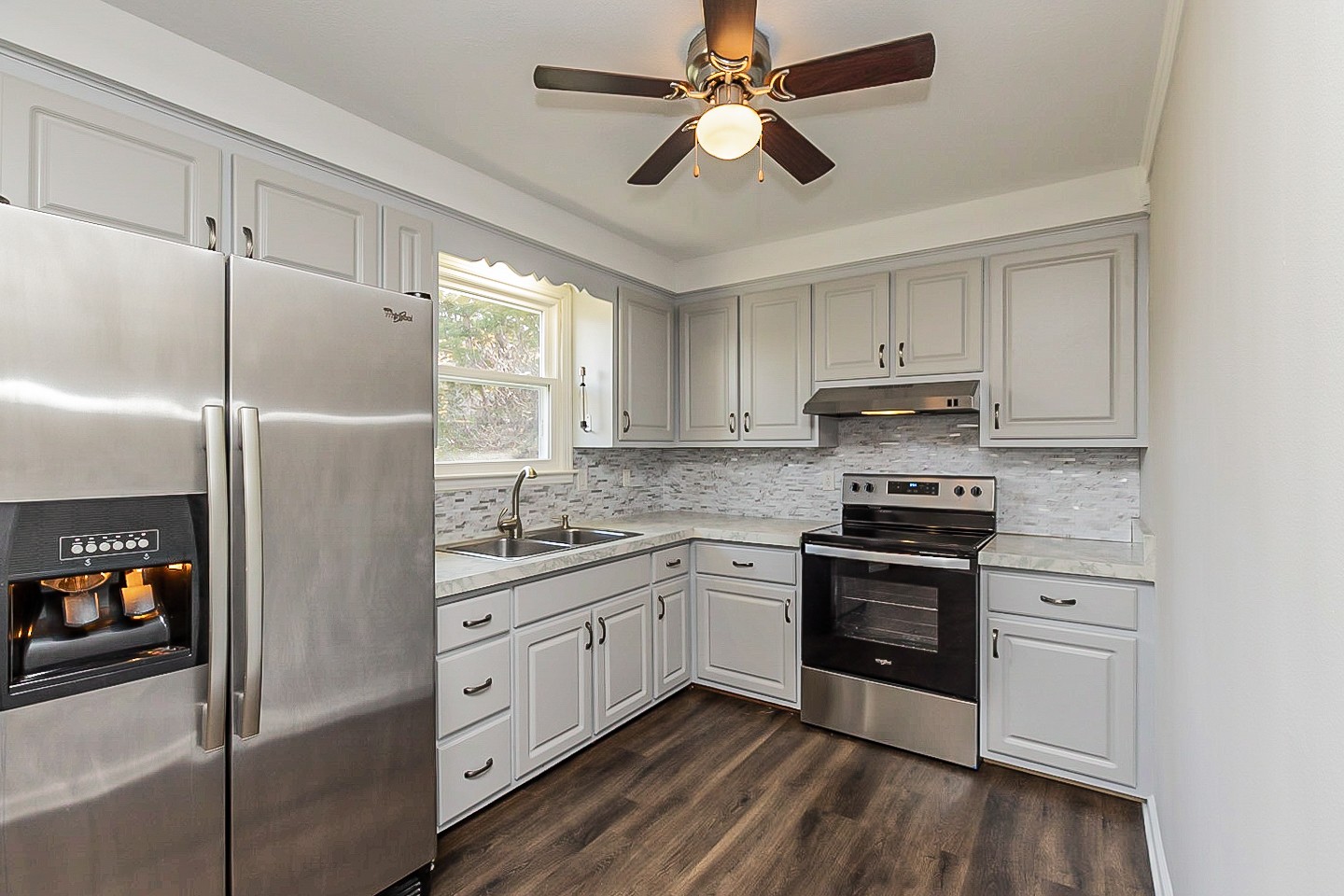 404 Jordan Road Clarksville, TN 37042 - Photo 8 of 22 Gallery Image 8
