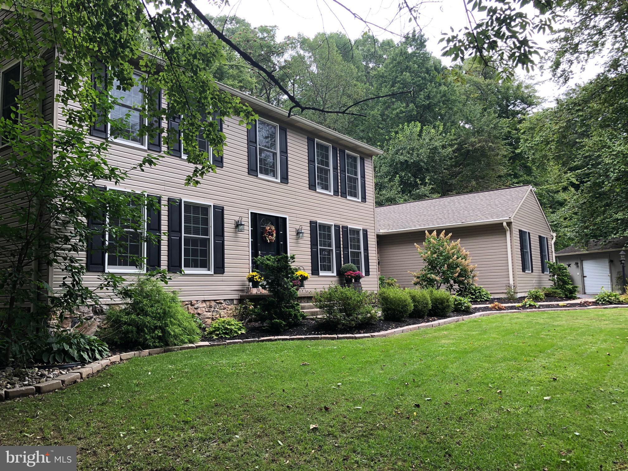 337 Furnace Hill Road Elizabethtown, PA 17022 - Photo 4 of 53 Gallery Image 4
