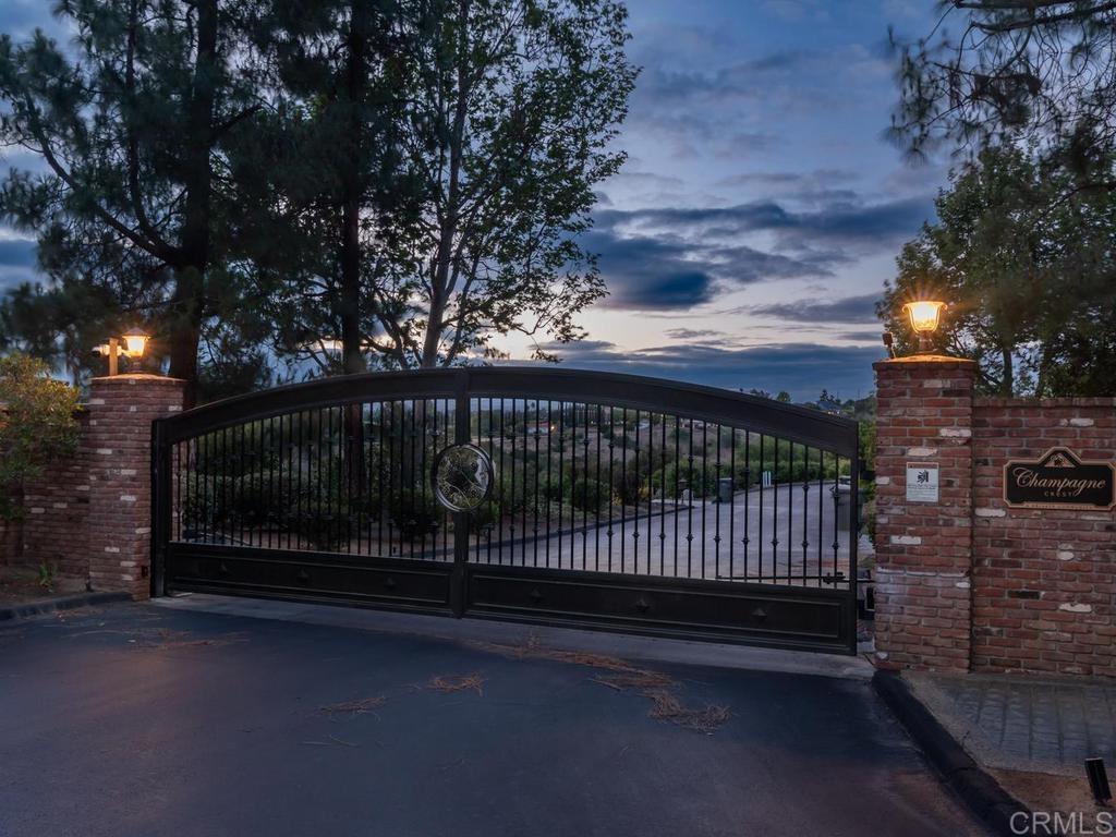 2737 Dos Lomas Fallbrook, CA 92028 - Photo 72 of 75