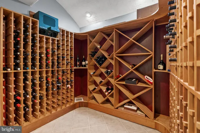 $5,200,000 | 536 Springvale Road, Great Falls, VA 22066