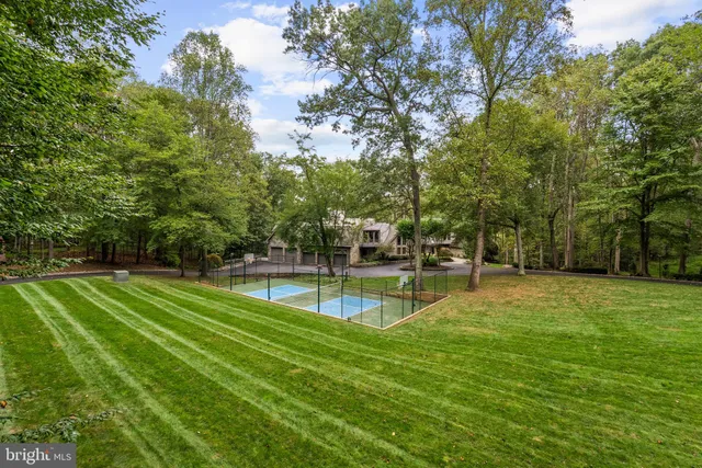 $5,200,000 | 536 Springvale Road, Great Falls, VA 22066