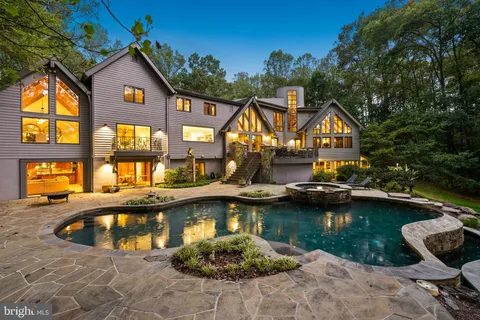 $5,200,000 | 536 Springvale Road, Great Falls, VA 22066
