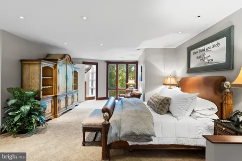 $5,200,000 | 536 Springvale Road, Great Falls, VA 22066