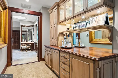 $5,200,000 | 536 Springvale Road, Great Falls, VA 22066