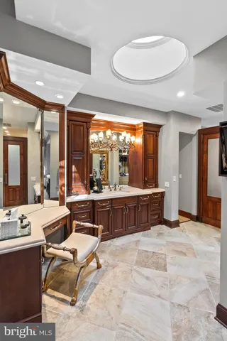 $5,200,000 | 536 Springvale Road, Great Falls, VA 22066