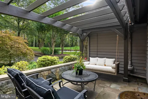 $5,200,000 | 536 Springvale Road, Great Falls, VA 22066