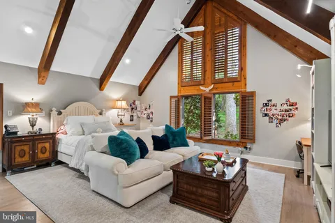 $5,200,000 | 536 Springvale Road, Great Falls, VA 22066