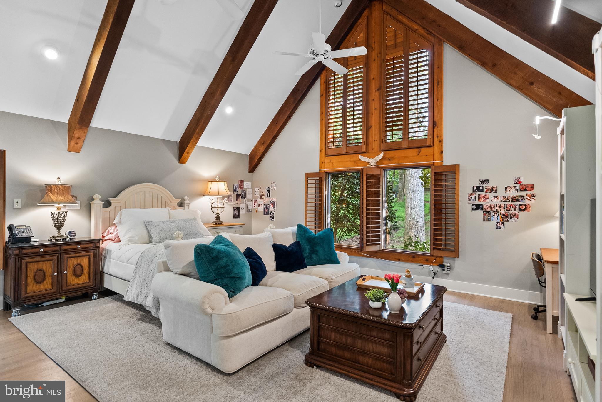 536 Springvale Road Great Falls, VA 22066 - Photo 63 of 139 a living room with furniture and a large window