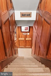 $5,200,000 | 536 Springvale Road, Great Falls, VA 22066