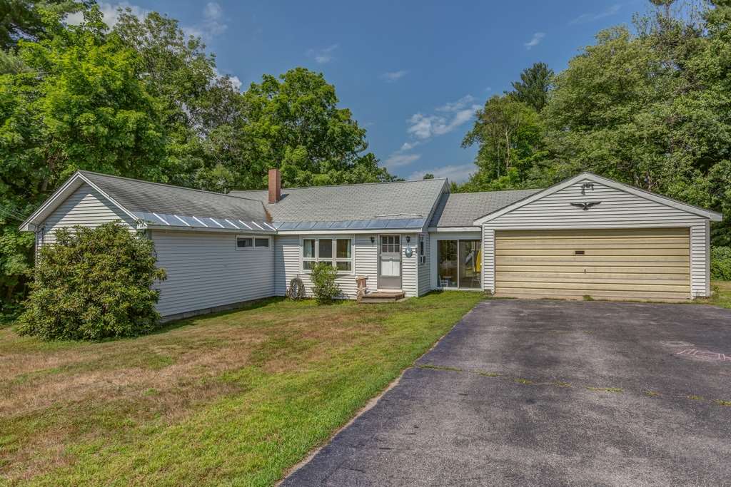 17 Plains Road Raymond, NH 03077 - Photo 23 of 28