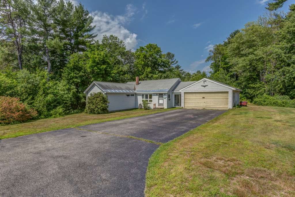 17 Plains Road Raymond, NH 03077 - Photo 24 of 28