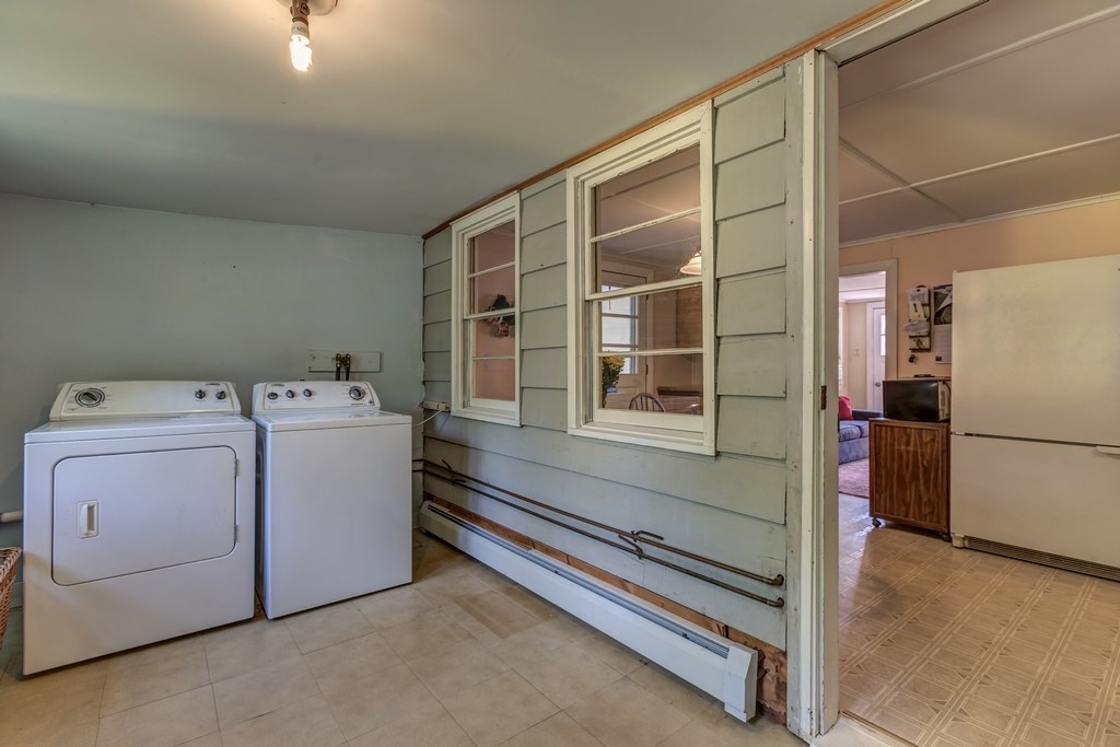 17 Plains Road Raymond, NH 03077 - Photo 8 of 28