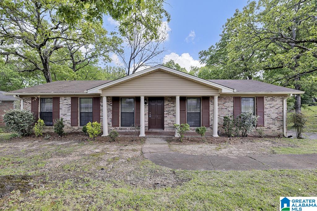437 Sunhill Road Northwest Birmingham, AL 35215 - Photo 1 of 27