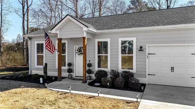 $284,900 | 810 Shannon Circle, Rome, GA 30161