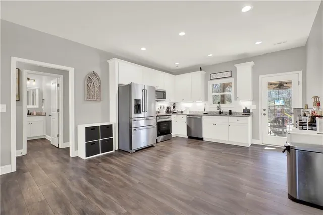 $284,900 | 810 Shannon Circle, Rome, GA 30161