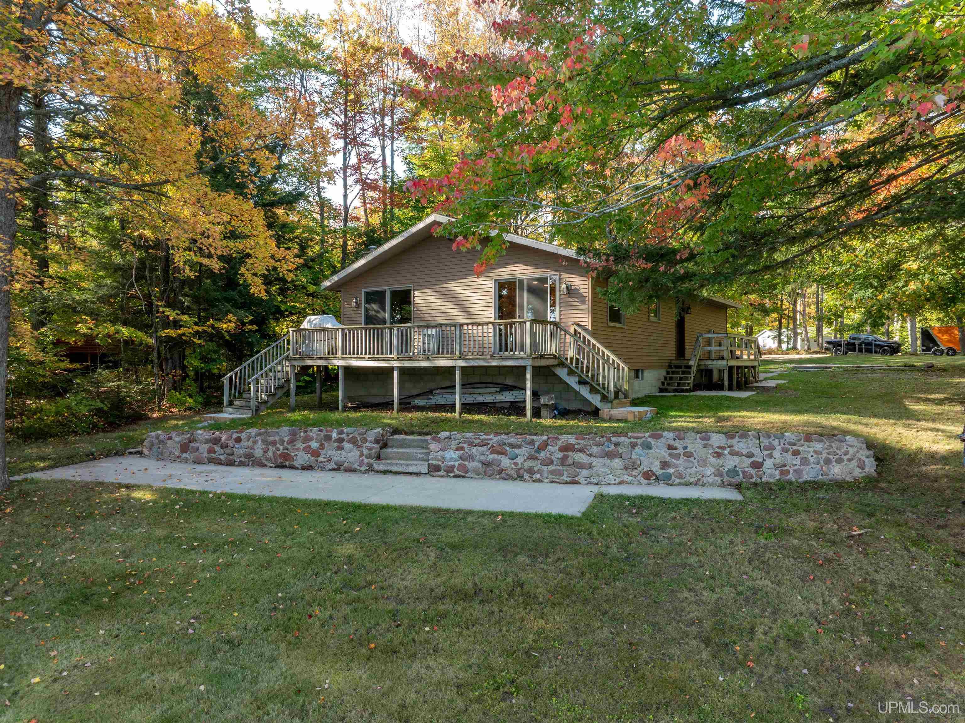 3954 Hayward Road Munising, MI 49862 - Photo 2 of 73