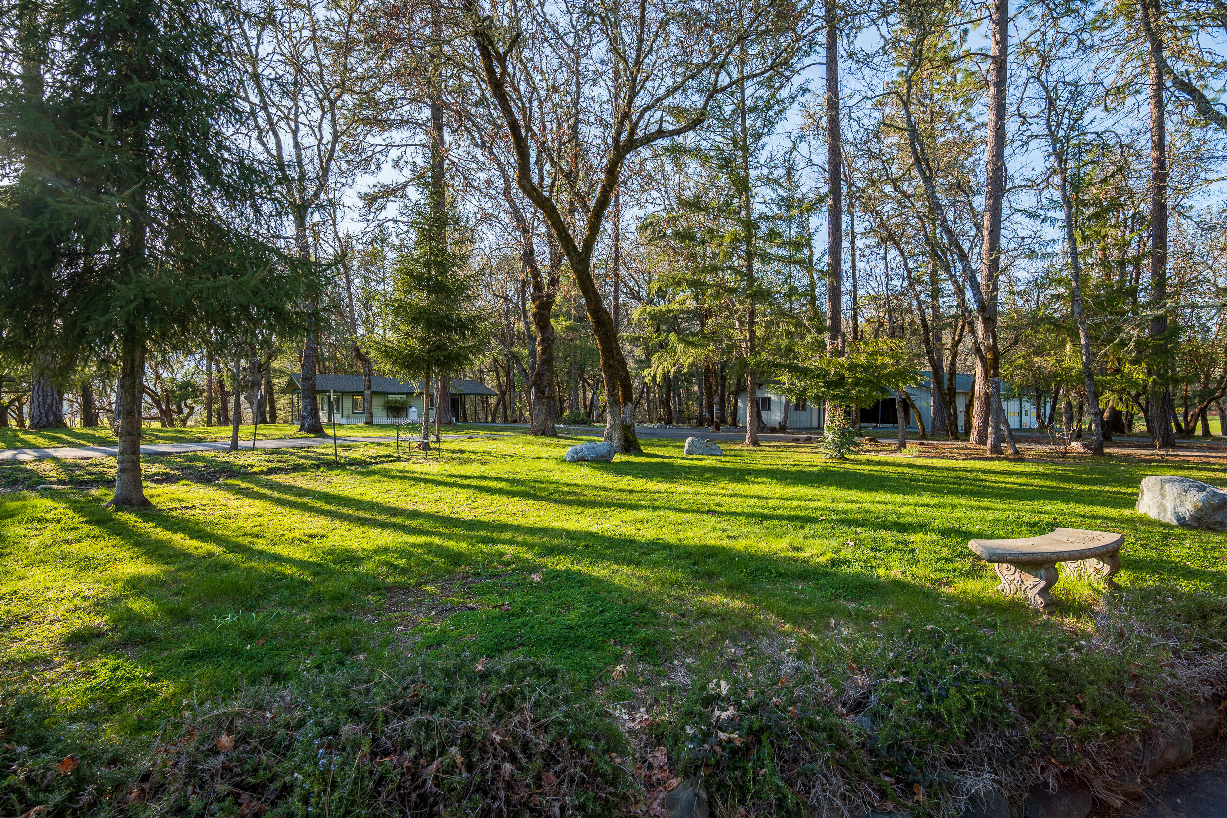 355 Gunnell Road Grants Pass, OR 97526 - Photo 45 of 66 GRR42