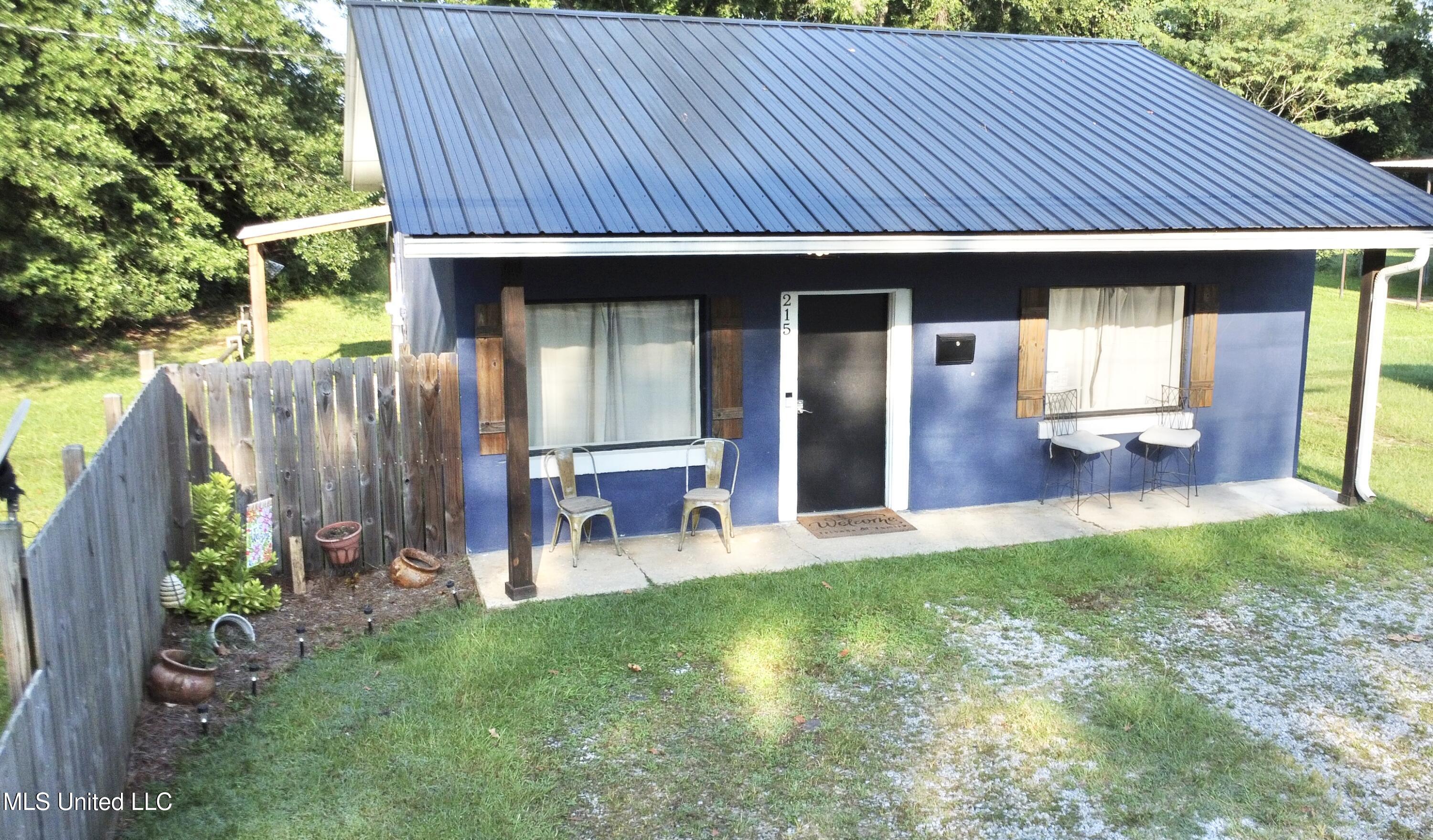 215 North Jackson Avenue Quitman, MS 39355 - Photo 2 of 25 DJI_0205