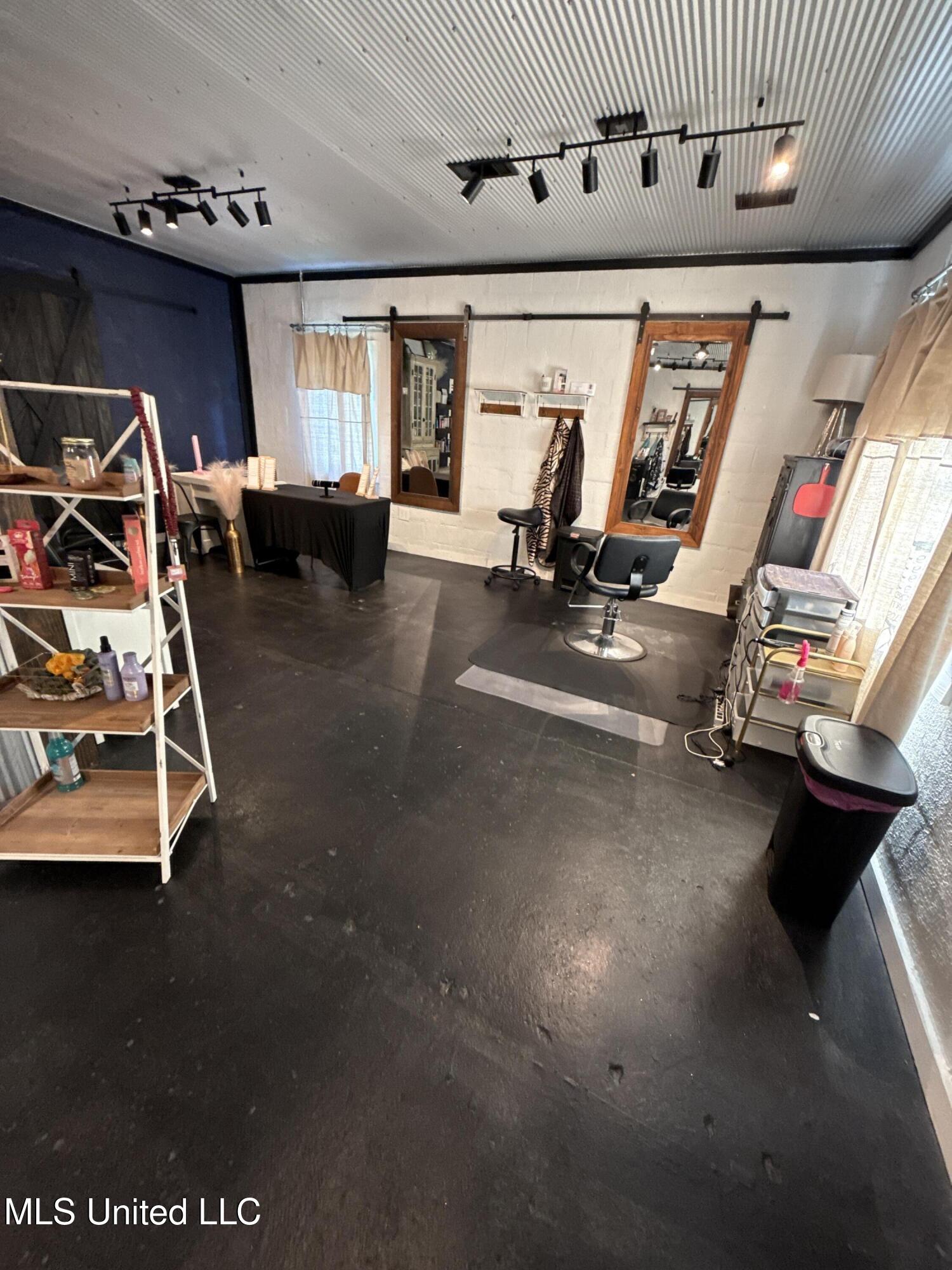 215 North Jackson Avenue Quitman, MS 39355 - Photo 21 of 25 DJI_20250816_082422_808