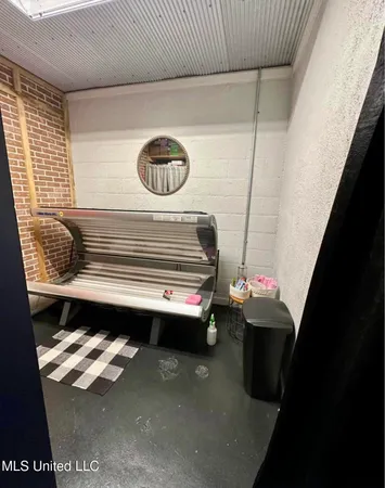 $50,000 | 215 North Jackson Avenue, Quitman, MS 39355