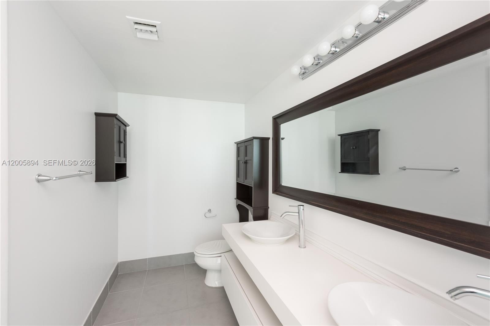 92 Southwest 3rd Street, Unit 4612 Miami, FL 33130 - Photo 14 of 23