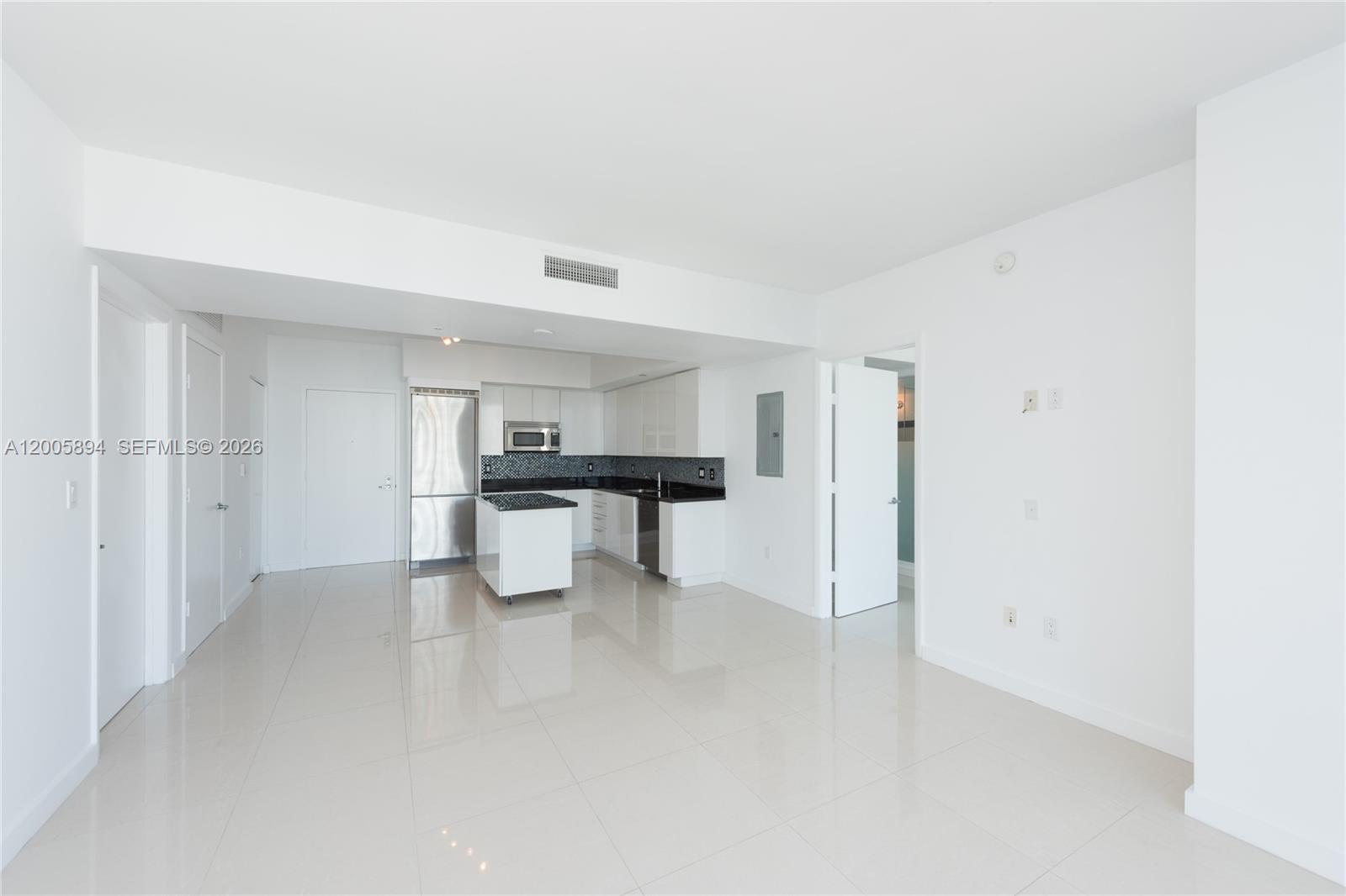 92 Southwest 3rd Street, Unit 4612 Miami, FL 33130 - Photo 8 of 23
