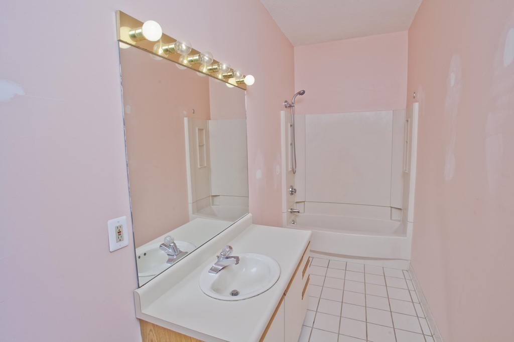 30 Mattoon Street, Unit 30 Springfield, MA 01105 - Photo 9 of 16