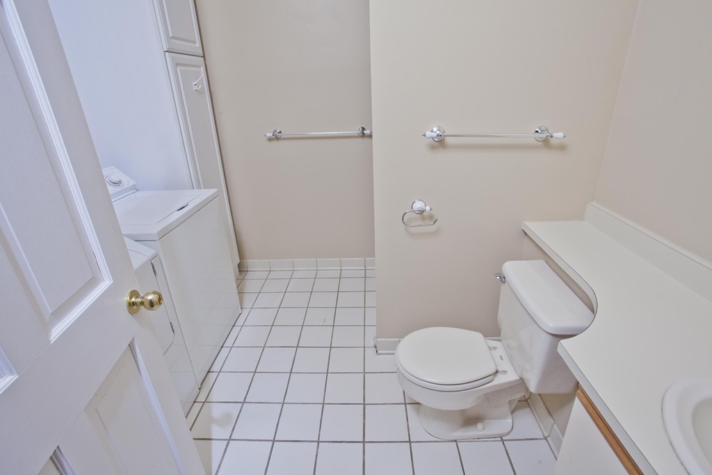 30 Mattoon Street, Unit 30 Springfield, MA 01105 - Photo 10 of 16