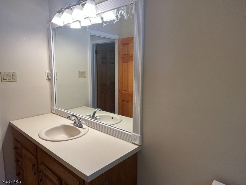 1591 Brookside Road Mountainside, NJ 07092 - Photo 22 of 31