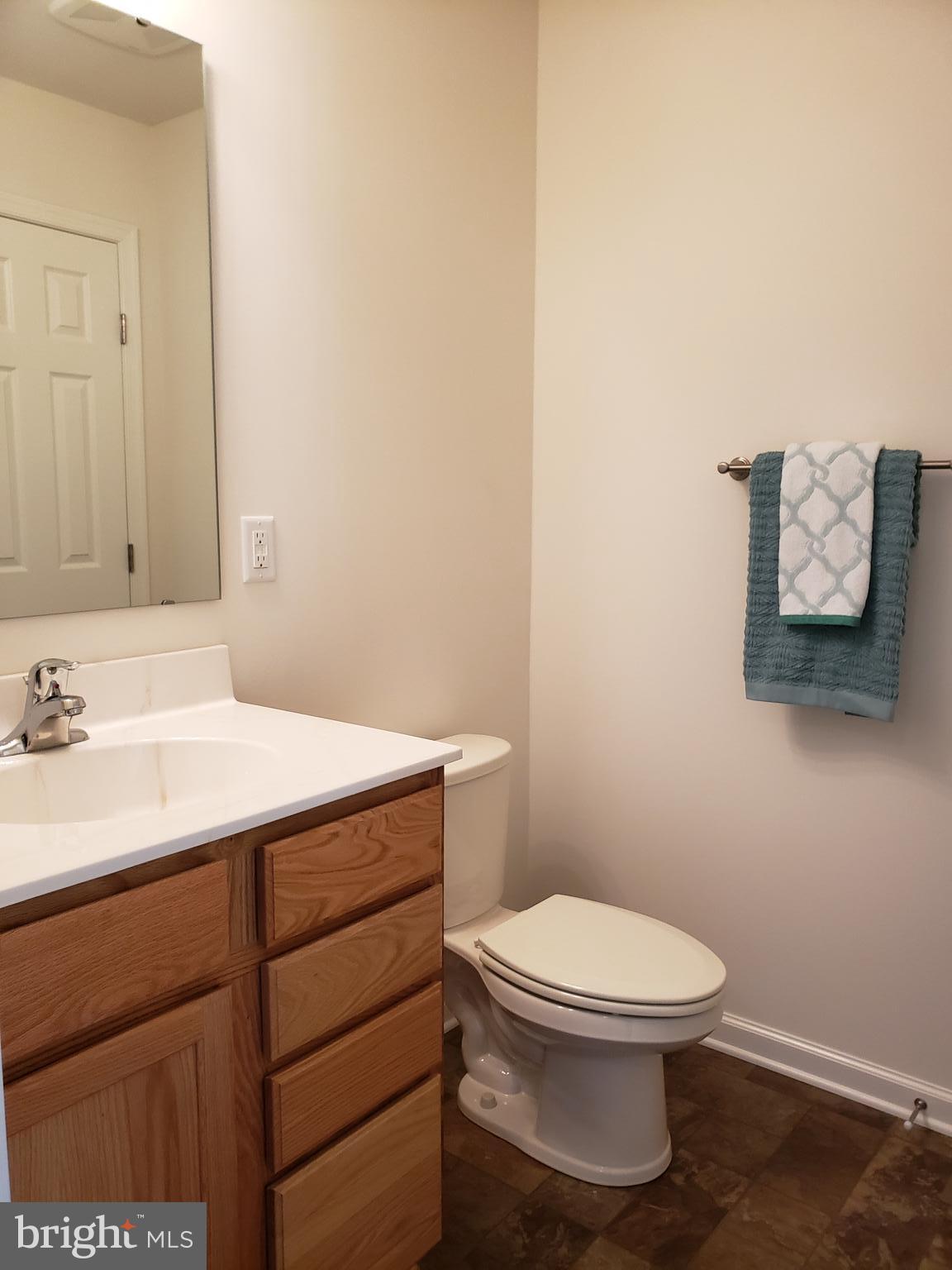 28114 Alms House Road Oxford, MD 21654 - Photo 4 of 9 Gallery Image 4
