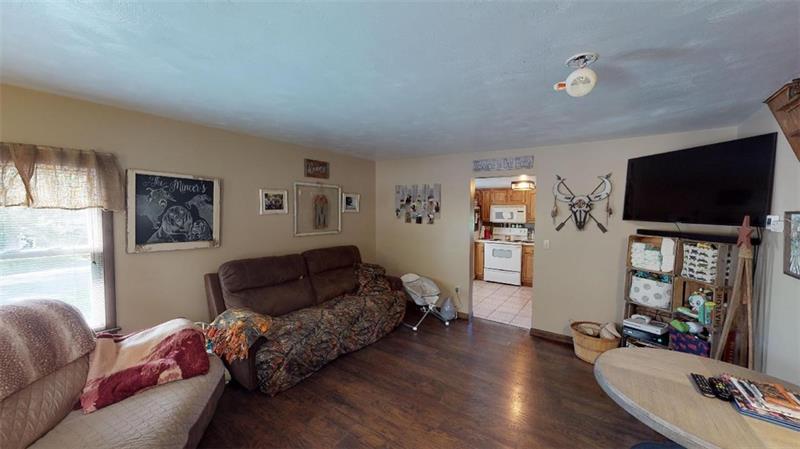 102 Valencia Road Renfrew, PA 16053 - Photo 10 of 14