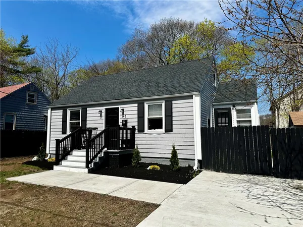 $474,900 | 143 River Vue Avenue, Warwick, RI 02889