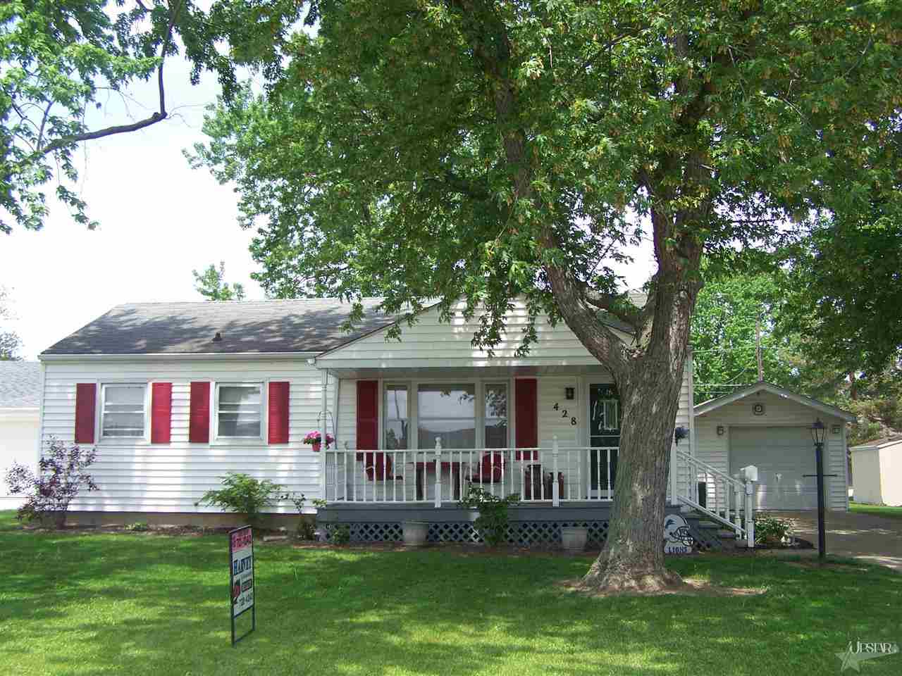 428 Gage Avenue Decatur, IN 46733 - Photo 1 of 10