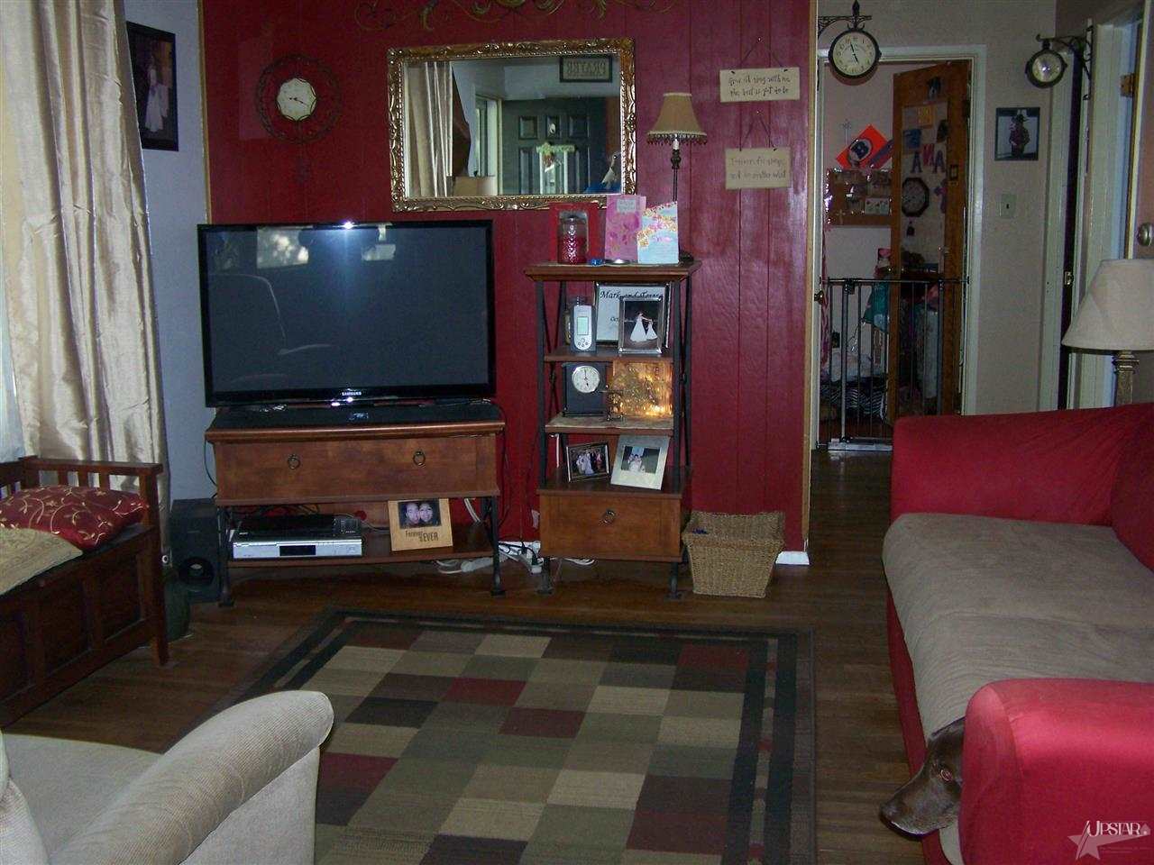 428 Gage Avenue Decatur, IN 46733 - Photo 3 of 10