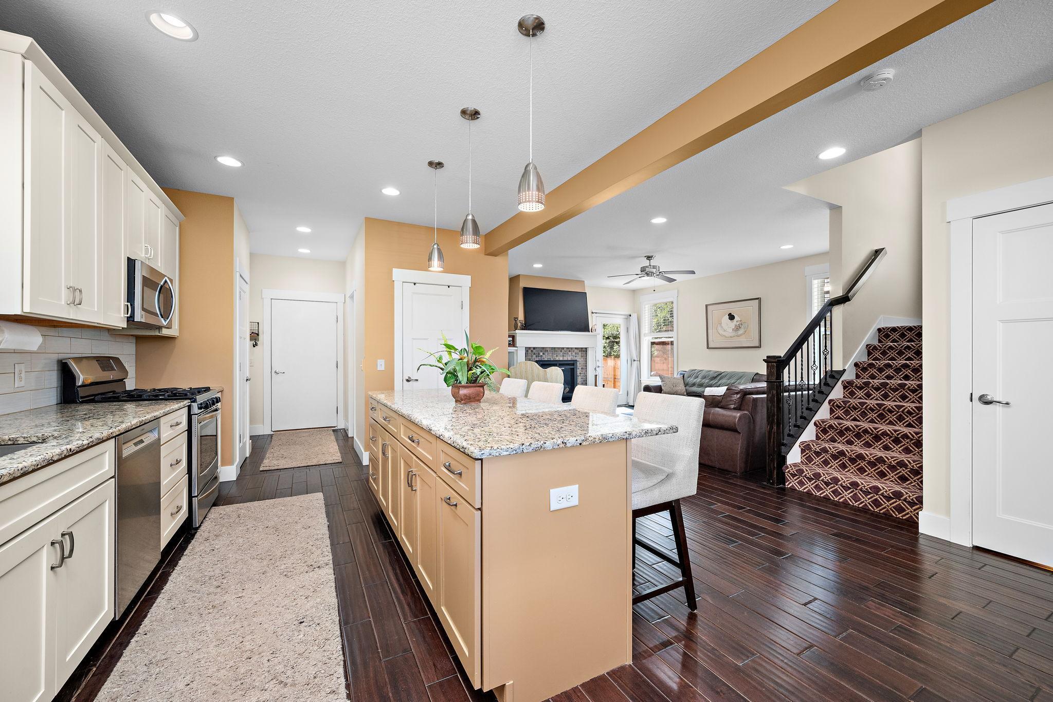 1013 Planters Path Bayport, MN 55003 - Photo 13 of 50