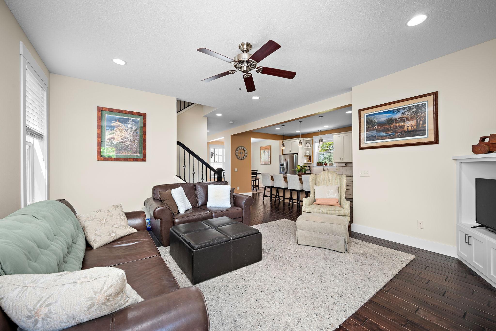 1013 Planters Path Bayport, MN 55003 - Photo 19 of 50