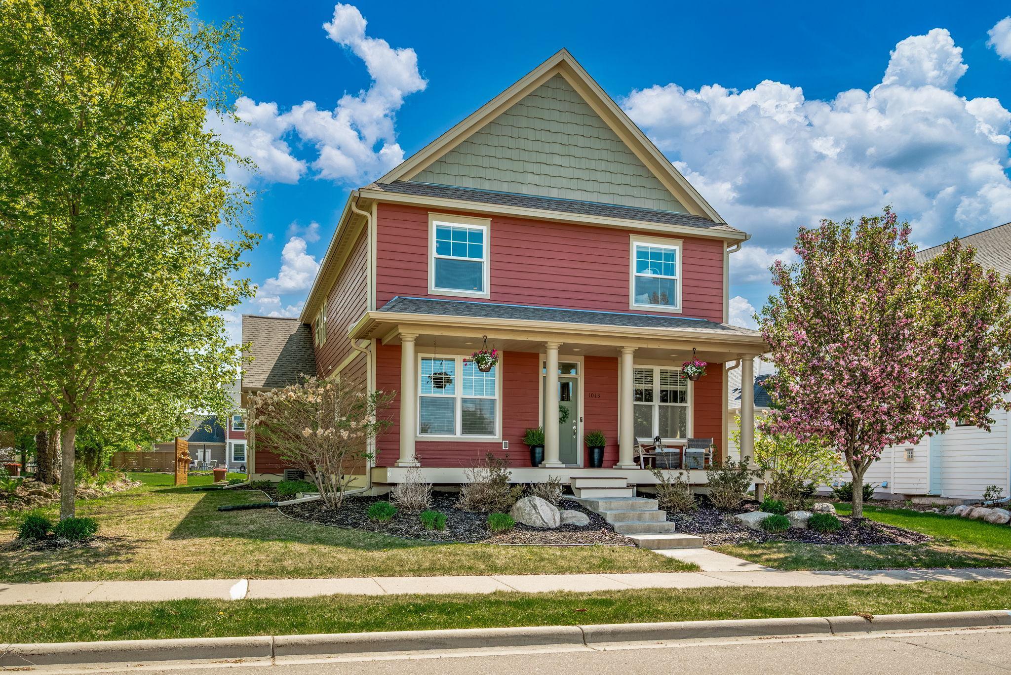 1013 Planters Path Bayport, MN 55003 - Photo 2 of 50