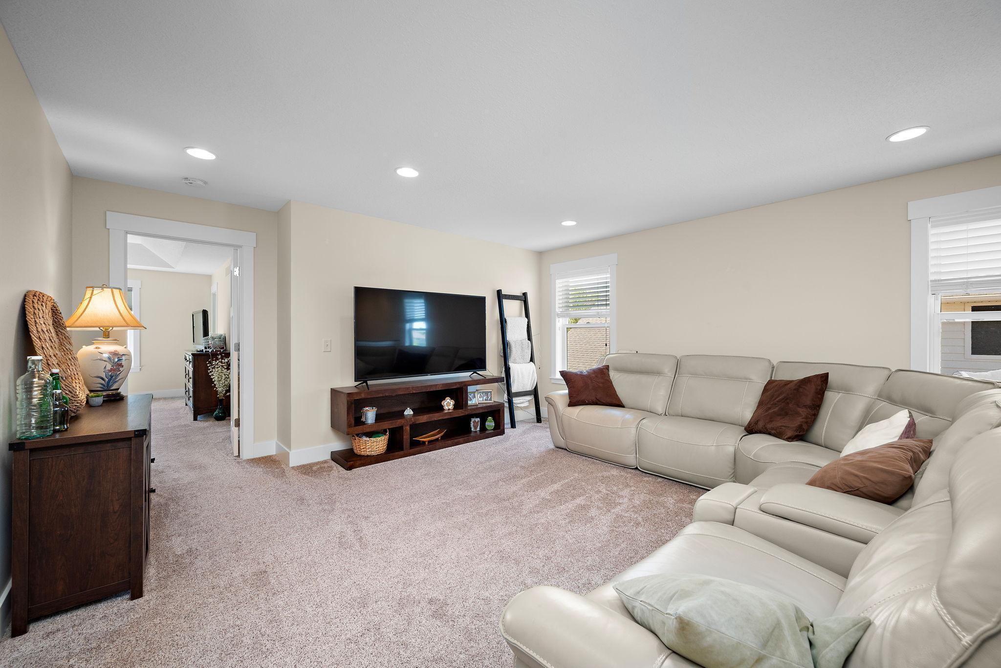 1013 Planters Path Bayport, MN 55003 - Photo 23 of 50