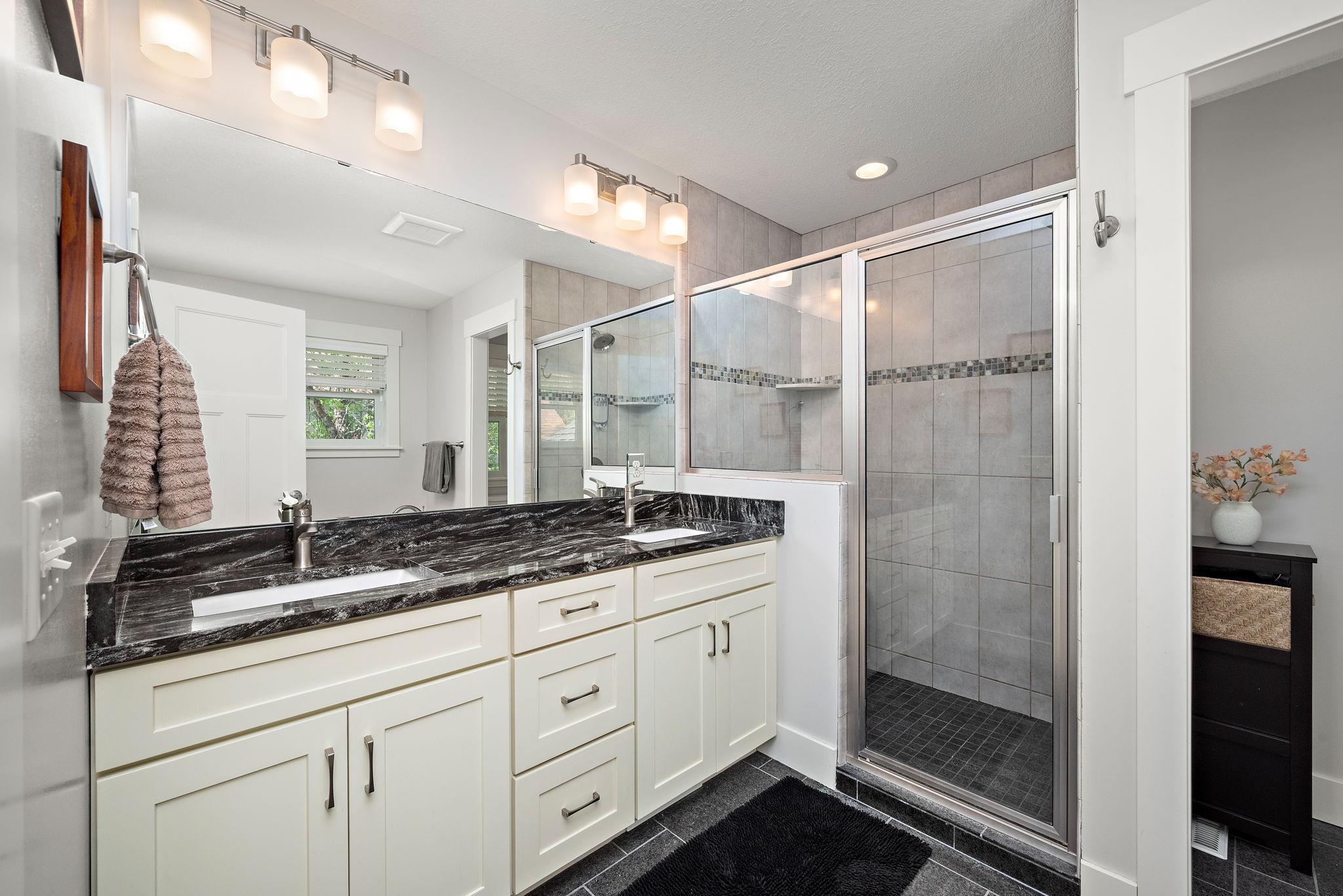 1013 Planters Path Bayport, MN 55003 - Photo 28 of 50