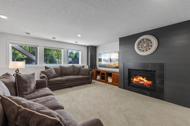 $1,499,000 | 6300 Ranier Lane North, Maple Grove, MN 55311