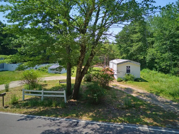 $280,000 | 143 Salmon Falls Road, Rochester, NH 03868