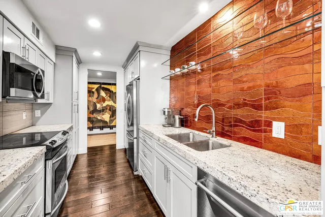 $499,000 | 1660 La Reina Way, Unit 1A, Palm Springs, CA 92264