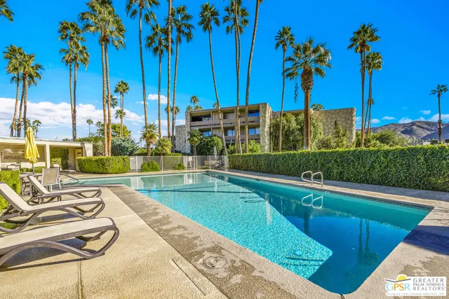 $499,000 | 1660 La Reina Way, Unit 1A, Palm Springs, CA 92264
