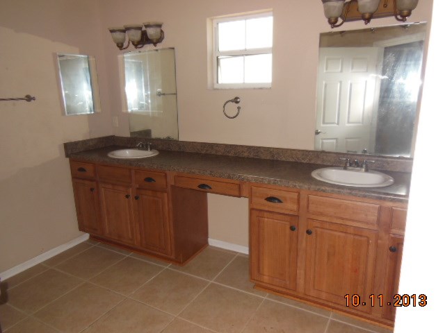 1325 Stone Road, Unit 601 Tallahassee, FL 32303 - Photo 4 of 15 Gallery Image 4