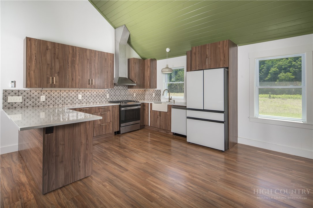 4205 Railroad Grade Road Fleetwood, NC 28626 - Photo 9 of 50 Gallery Image 9