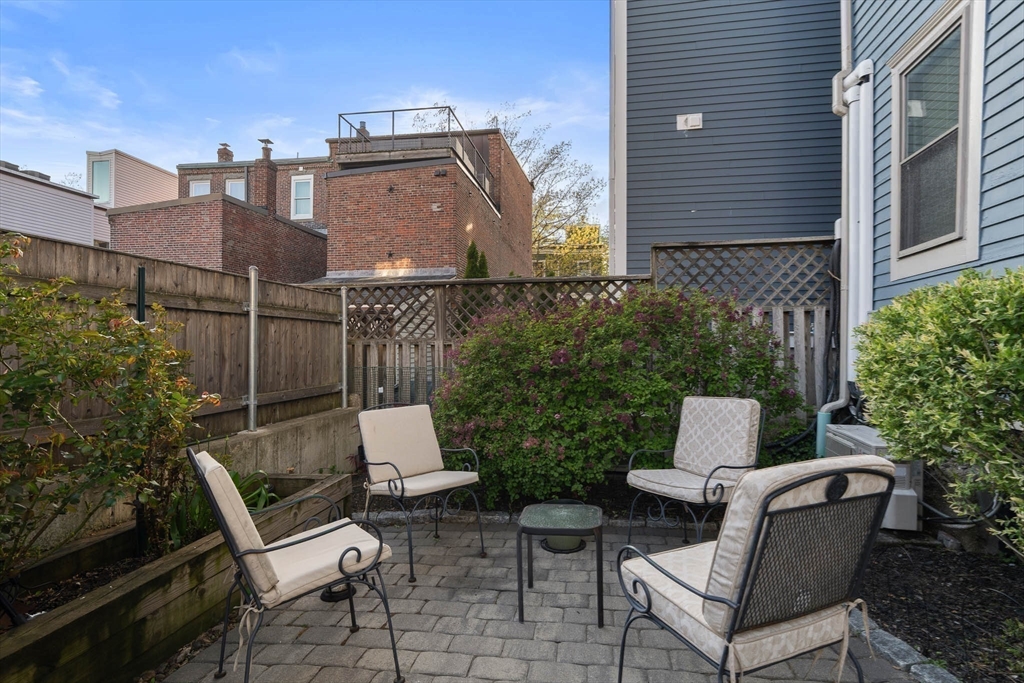 94 Russell Street, Unit 94 Boston, MA 02129 - Photo 11 of 13