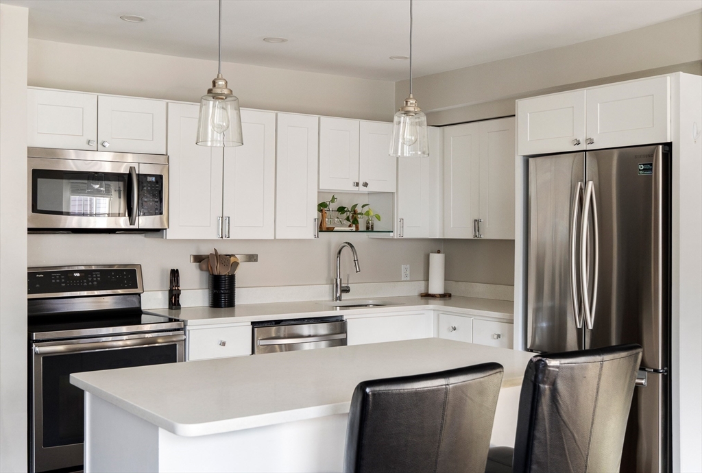 94 Russell Street, Unit 94 Boston, MA 02129 - Photo 3 of 13