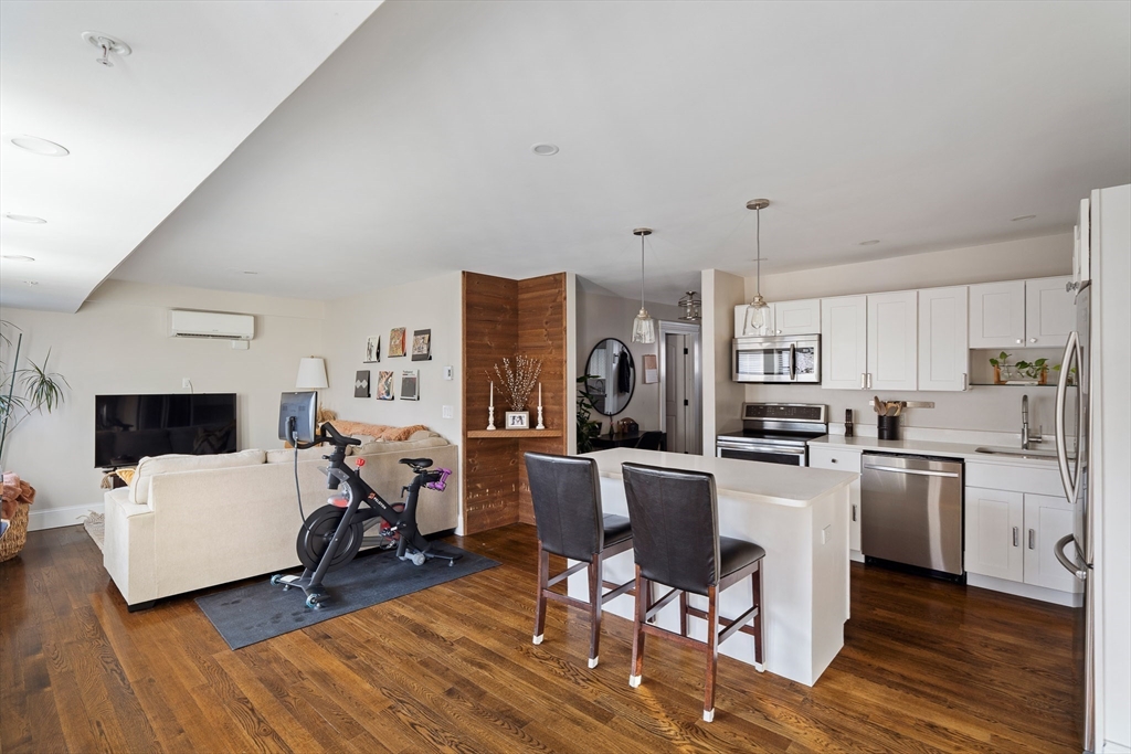 94 Russell Street, Unit 94 Boston, MA 02129 - Photo 6 of 13